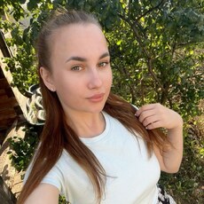 Фотография девушки Ксения, 24 года из г. Санкт-Петербург
