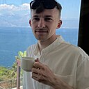 Владлен, 24 лет