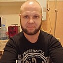 Макс, 33 года