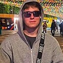 Илья, 18 лет