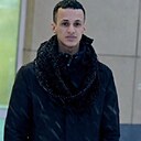 Исса, 21 год