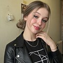 Настя, 18 лет