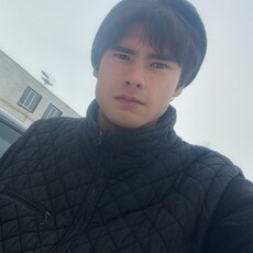 Фотография мужчины Амин, 19 лет из г. Сорочинск