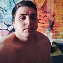 Михаил, 32 года