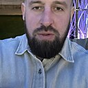 Михаил, 32 года
