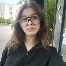 Фотография девушки Елена, 18 лет из г. Екатеринбург