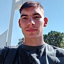 Василий, 19 лет