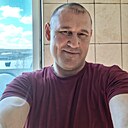 Александрович, 40 лет