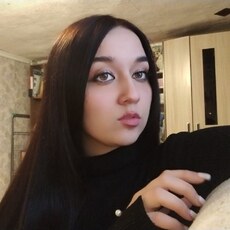 Фотография девушки Зарина, 19 лет из г. Канск