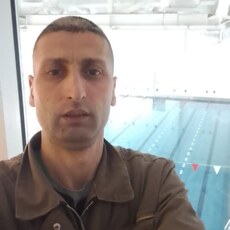 Фотография мужчины Шер, 36 лет из г. Санкт-Петербург