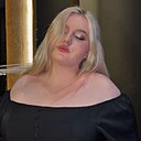 Полина, 22 года