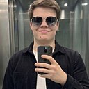 Вася, 18 лет