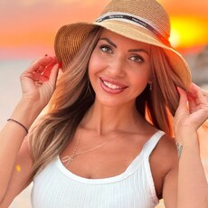 Фотография девушки Ангелина, 41 год из г. Санкт-Петербург