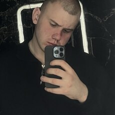 Фотография мужчины Кирилл, 21 год из г. Санкт-Петербург