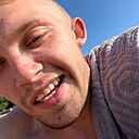 Максим, 23 года