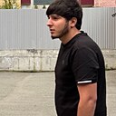 Али, 21 год