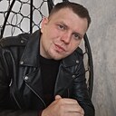 Макс, 33 года