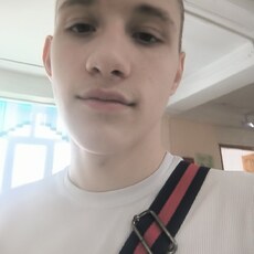 Фотография мужчины Вадим, 18 лет из г. Новосибирск