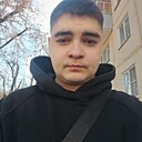 Максим, 21 год