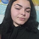 Лариса, 18 лет