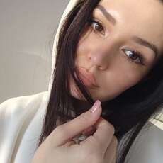 Фотография девушки Алина, 28 лет из г. Челябинск