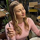 Настя, 22 года