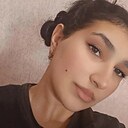 Эмине, 22 года