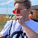 Максим, 22 года