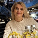 Lisa, 53 года