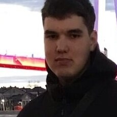 Фотография мужчины Кирилл, 19 лет из г. Тюмень