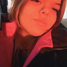Фотография девушки София, 18 лет из г. Новосибирск