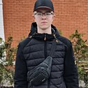 Денис, 22 года