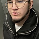 Хизир, 25 лет