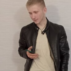 Фотография мужчины Илья, 21 год из г. Великий Устюг