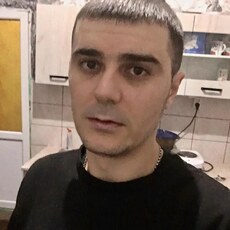 Фотография мужчины Viorel, 29 лет из г. Бельцы
