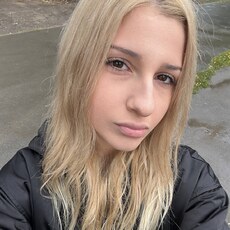 Фотография девушки Алина, 19 лет из г. Ростов-на-Дону