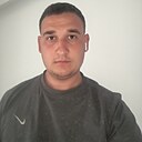 Виктор, 22 года