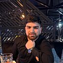 Низами, 25 лет
