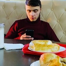 Фотография мужчины Максим, 21 год из г. Иркутск
