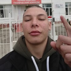 Фотография мужчины Максим, 18 лет из г. Кущевская