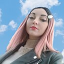 Pinky Pie, 26 лет