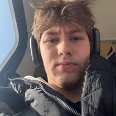 Фотография мужчины Захар, 18 лет из г. Нижний Тагил