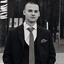 Роман, 18 лет