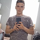 Миша Мишка, 19 лет