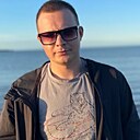 Максим, 24 года