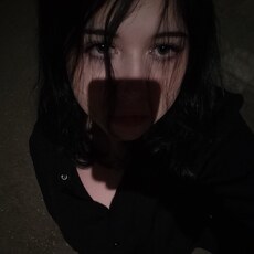 Фотография девушки Полина, 20 лет из г. Ижевск