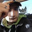 Денис, 22 года