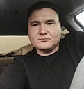 Макс, 33 года