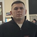Максим, 23 года