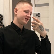 Фотография мужчины Maksim, 20 лет из г. Сургут